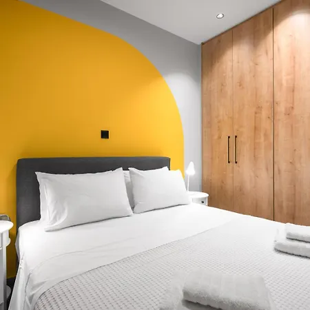 #luxlikehome Glow Apartment